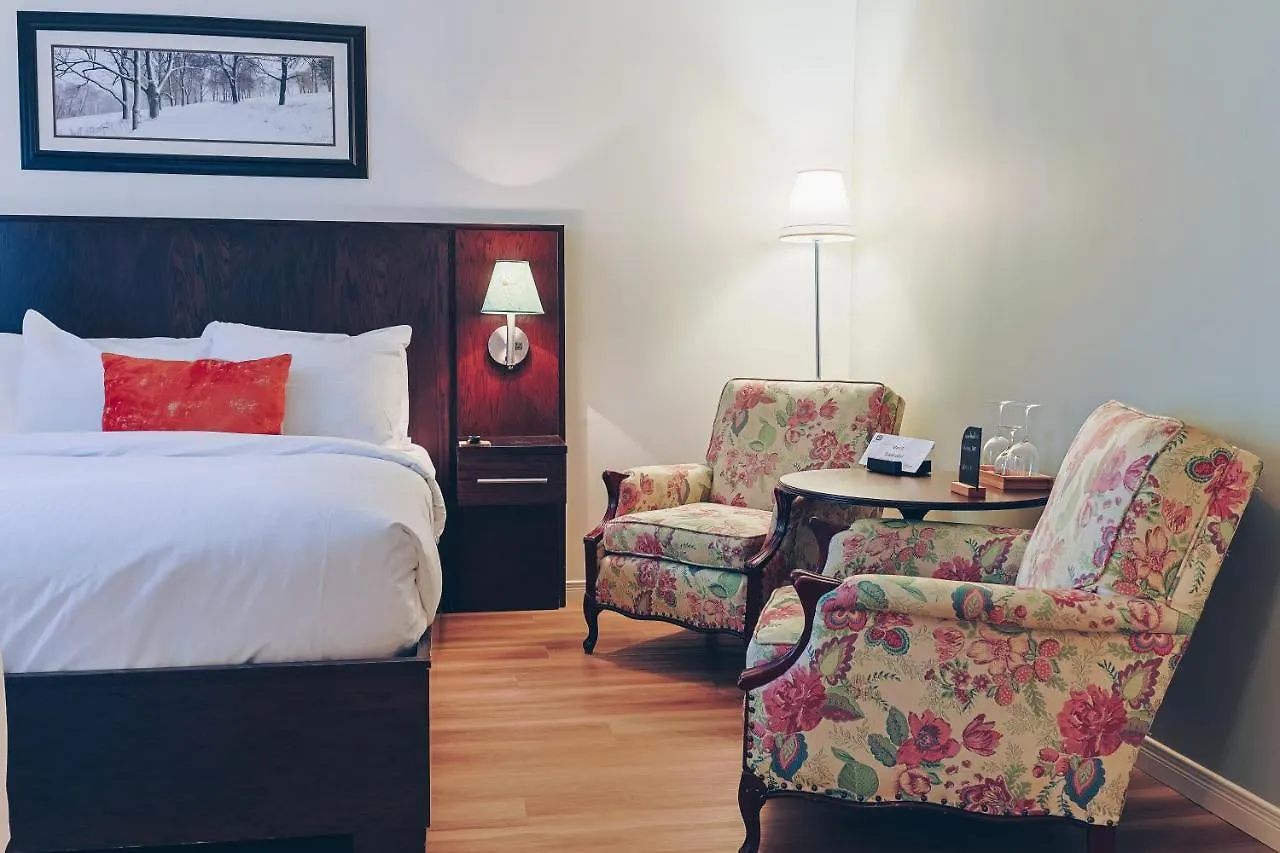 Inn Auberge Aux Deux Lions Quebec City