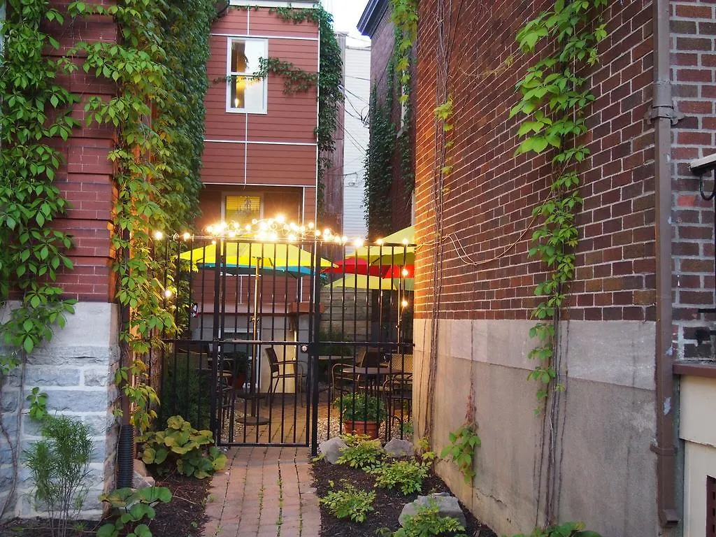 Inn Auberge Aux Deux Lions Quebec City